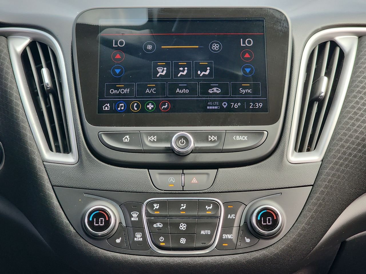 Used 2024 Gray Chevrolet LT image 17