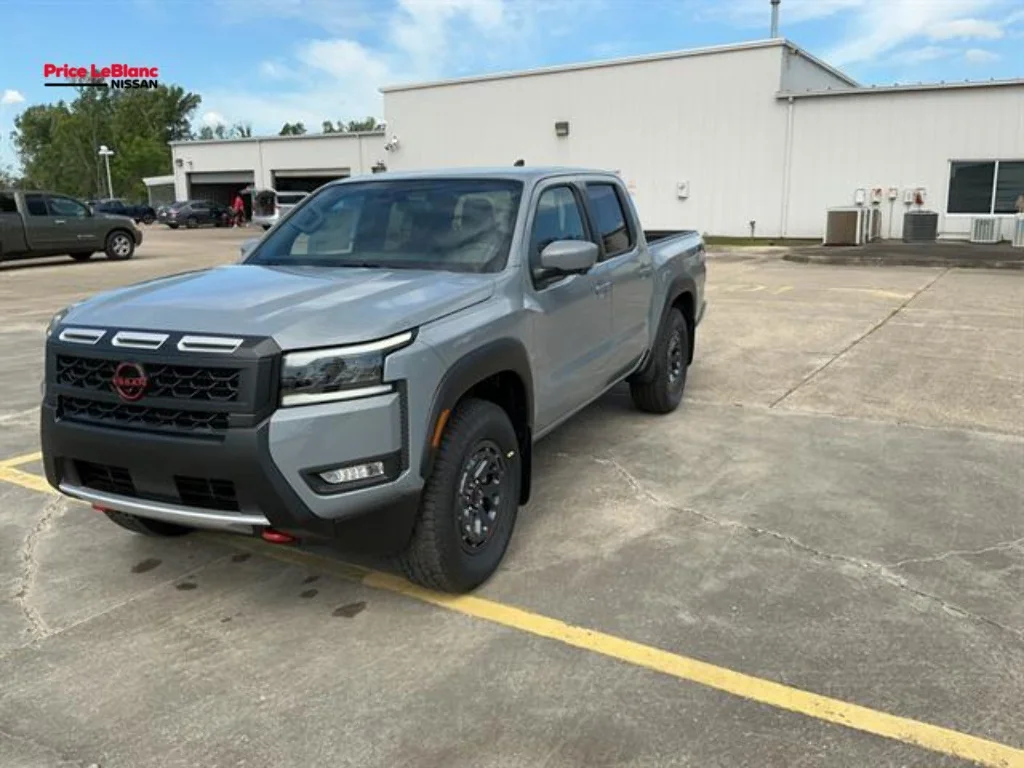 2026 Nissan Frontier PRO-X Crew Cab 4X2's photo