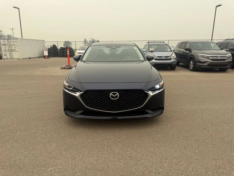 Used 2021 Blue Mazda Select image 8
