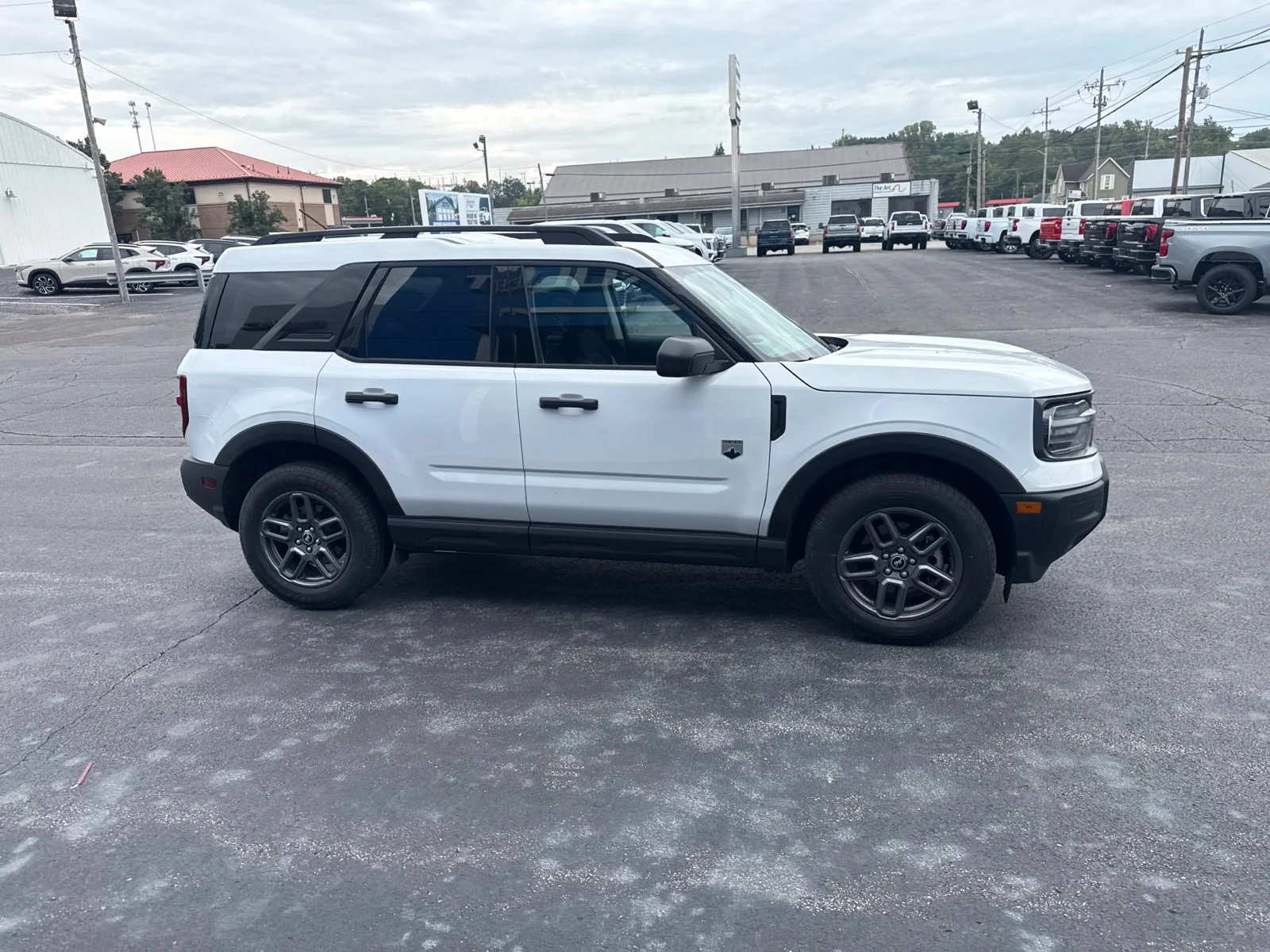 Used 2025 White Ford Big Bend image 10
