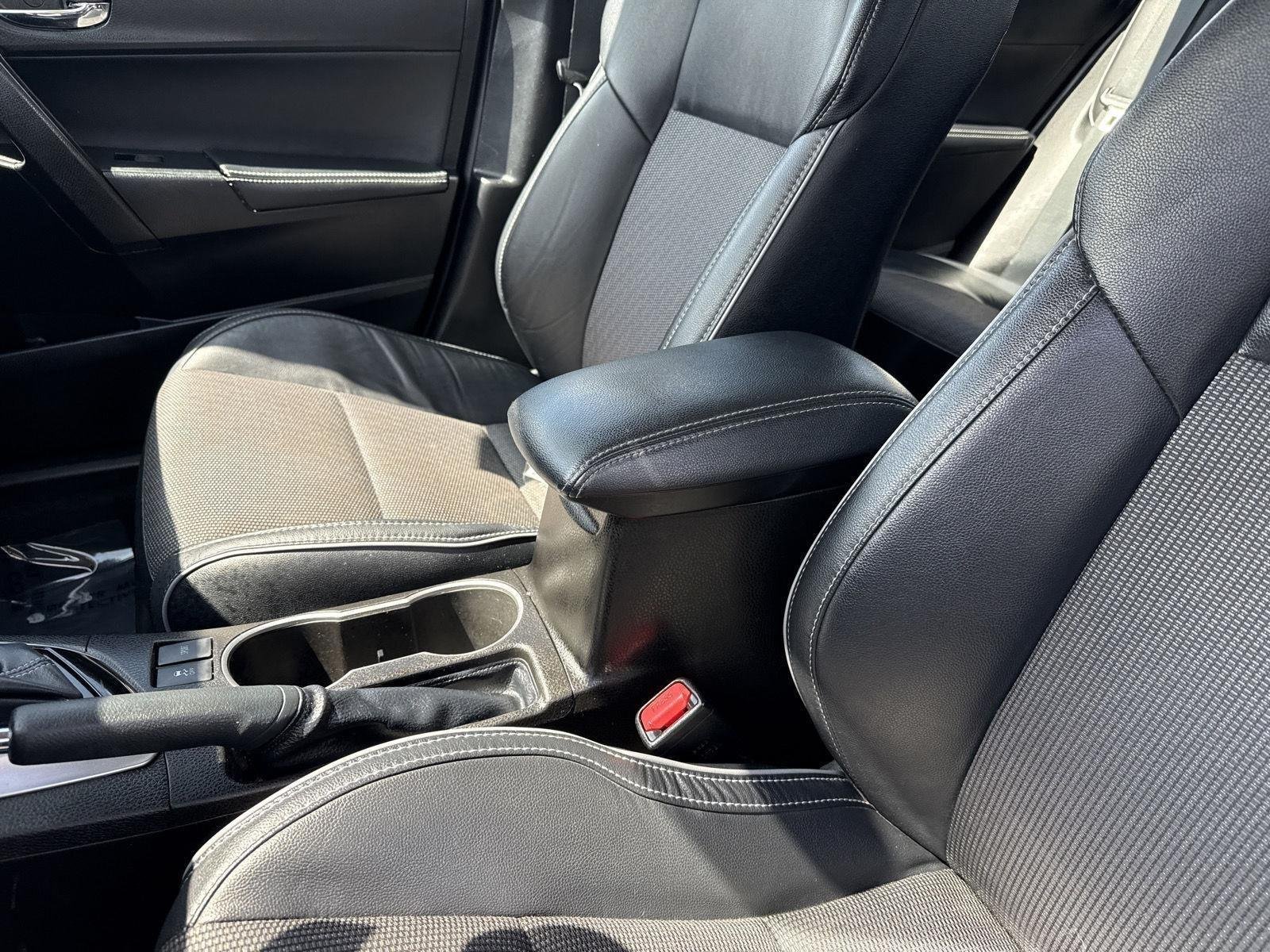 Used 2014 Barcelona Red Metallic Toyota S image 24