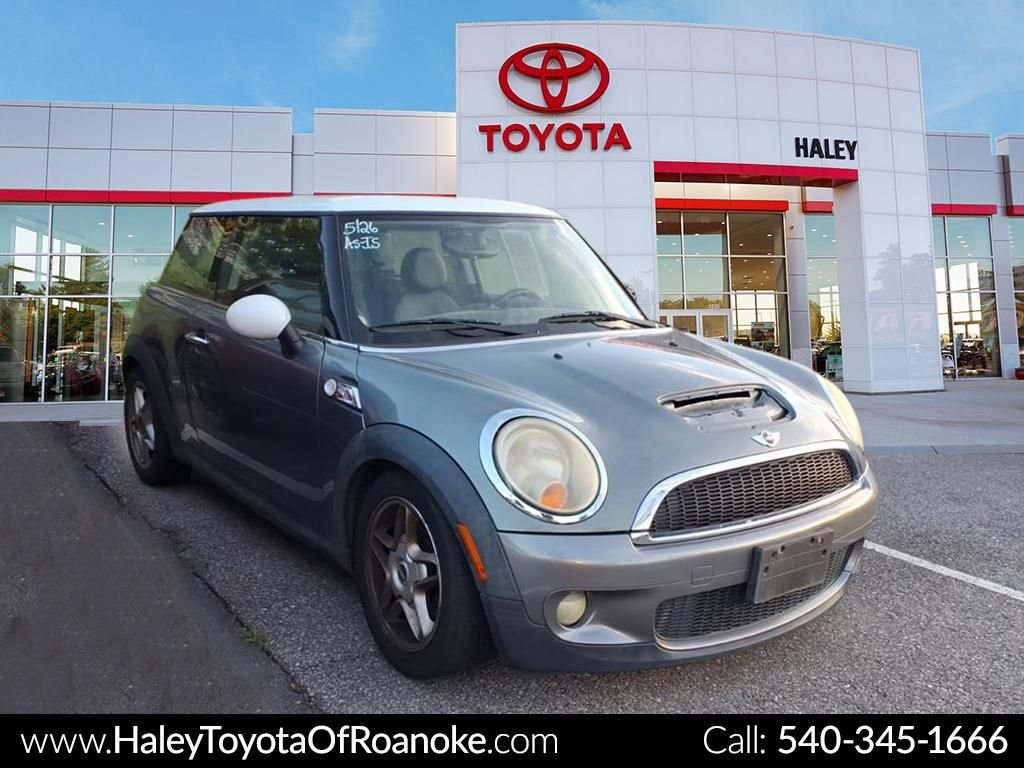 2010 MINI Cooper S's photo
