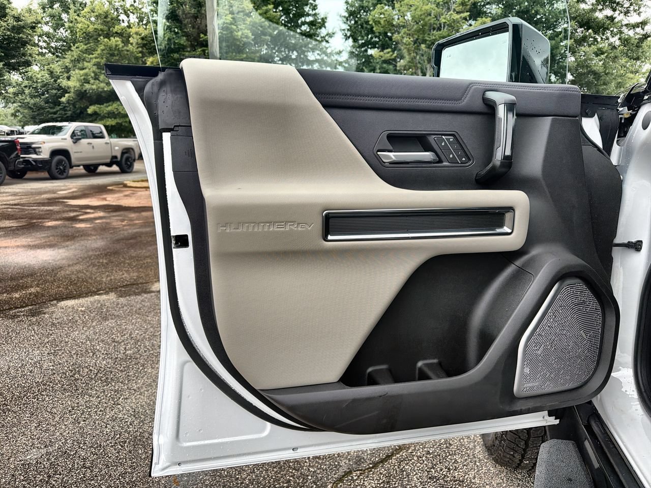 New 2026 Interstellar White GMC 2X image 18