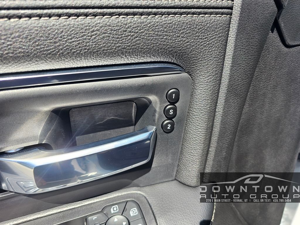 New 2026 Bright White Clear-Coat Exterior Paint RAM Laramie image 20