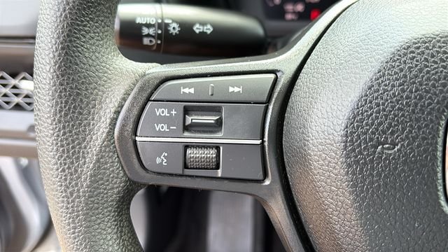 Used 2023 Lunar Silver Metallic Honda EX image 14