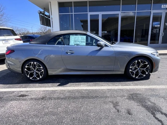 New 2025 Skyscraper Grey Metallic BMW 430i xDrive image 2