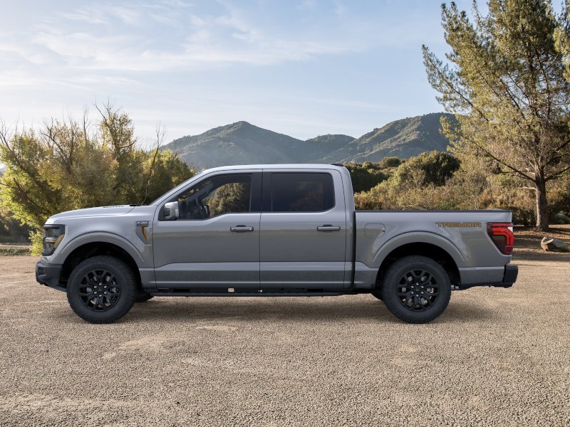 New 2026 Carbonized Gray Metallic Ford Tremor® image 3