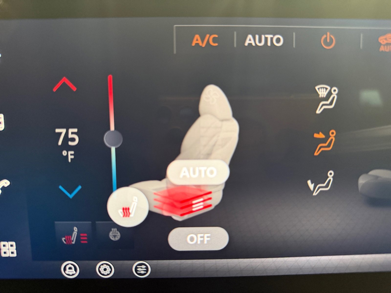 2026 Nissan Sentra SR - Photo 24