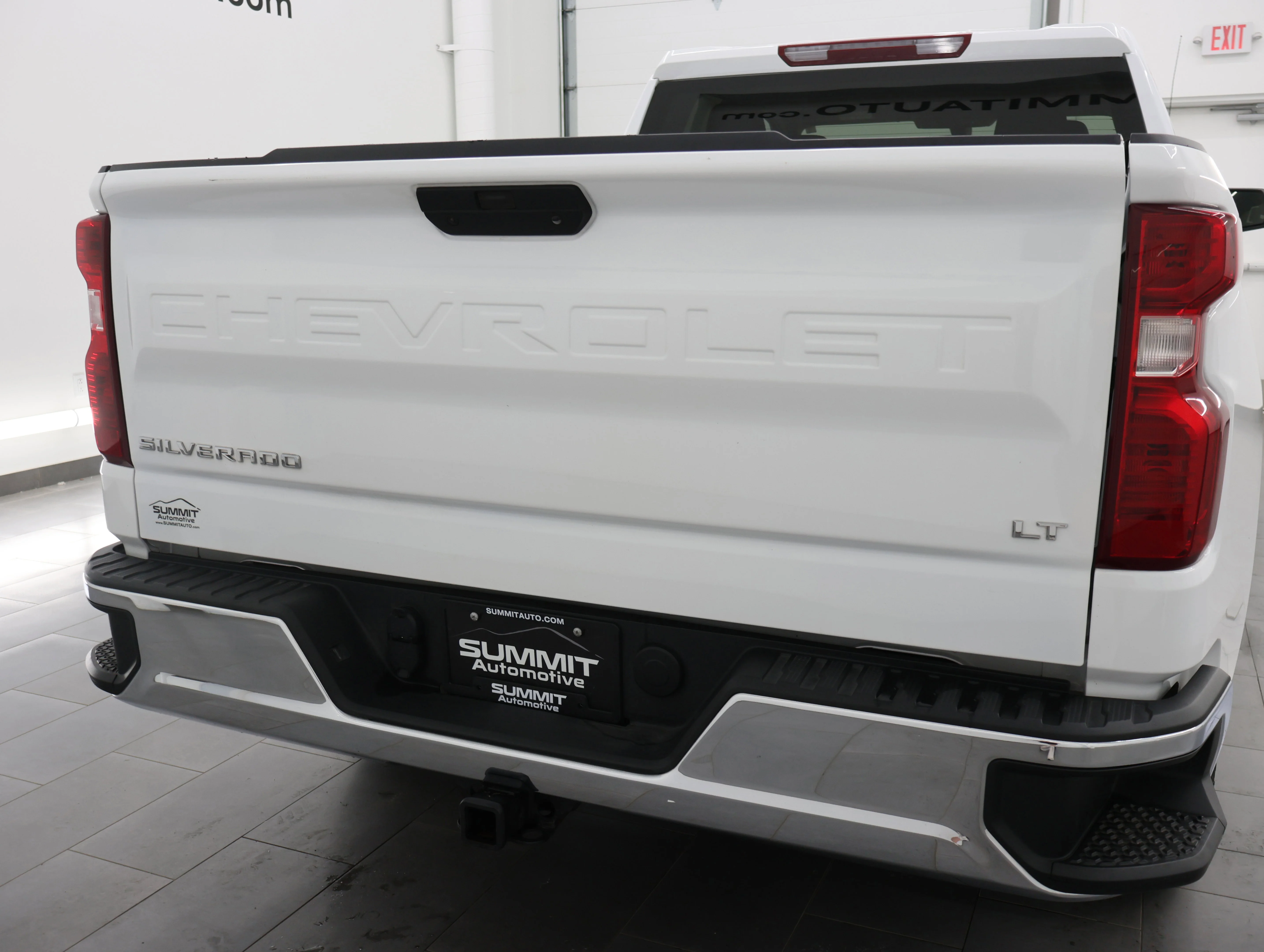 Used 2020 Summit White Chevrolet LT image 27
