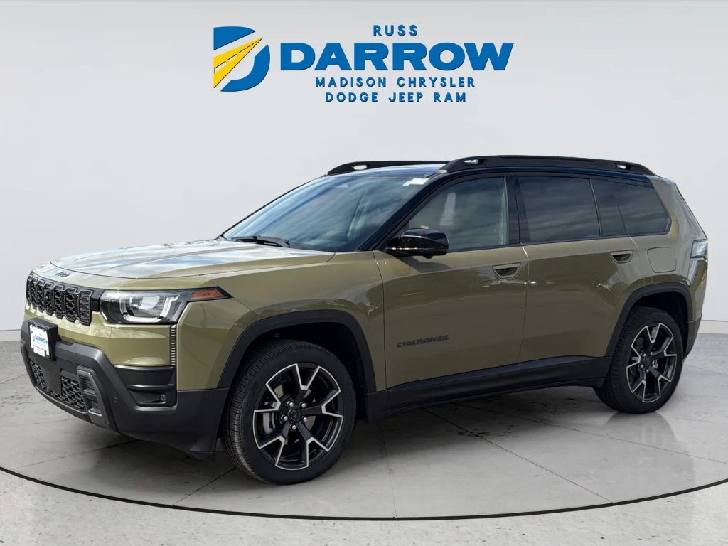 Used 2026 Green Jeep Overland image 1