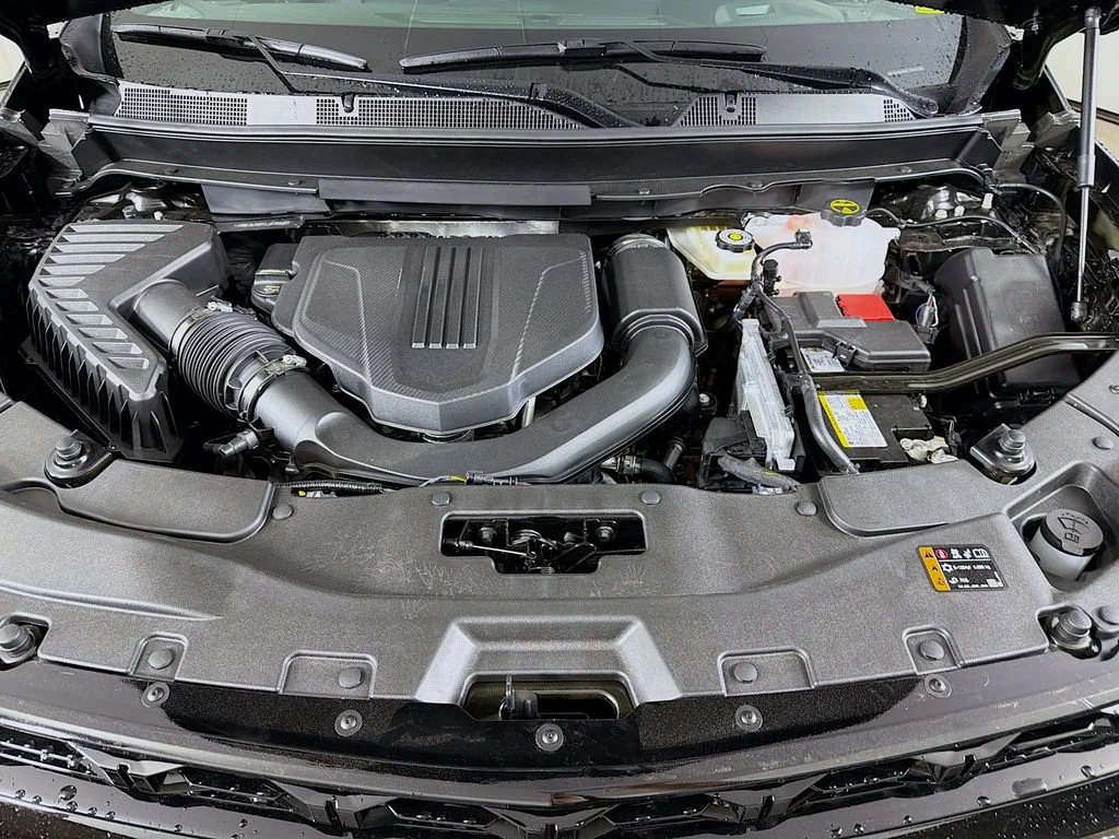 New 2026 Mosaic Black Metallic Chevrolet RS image 27