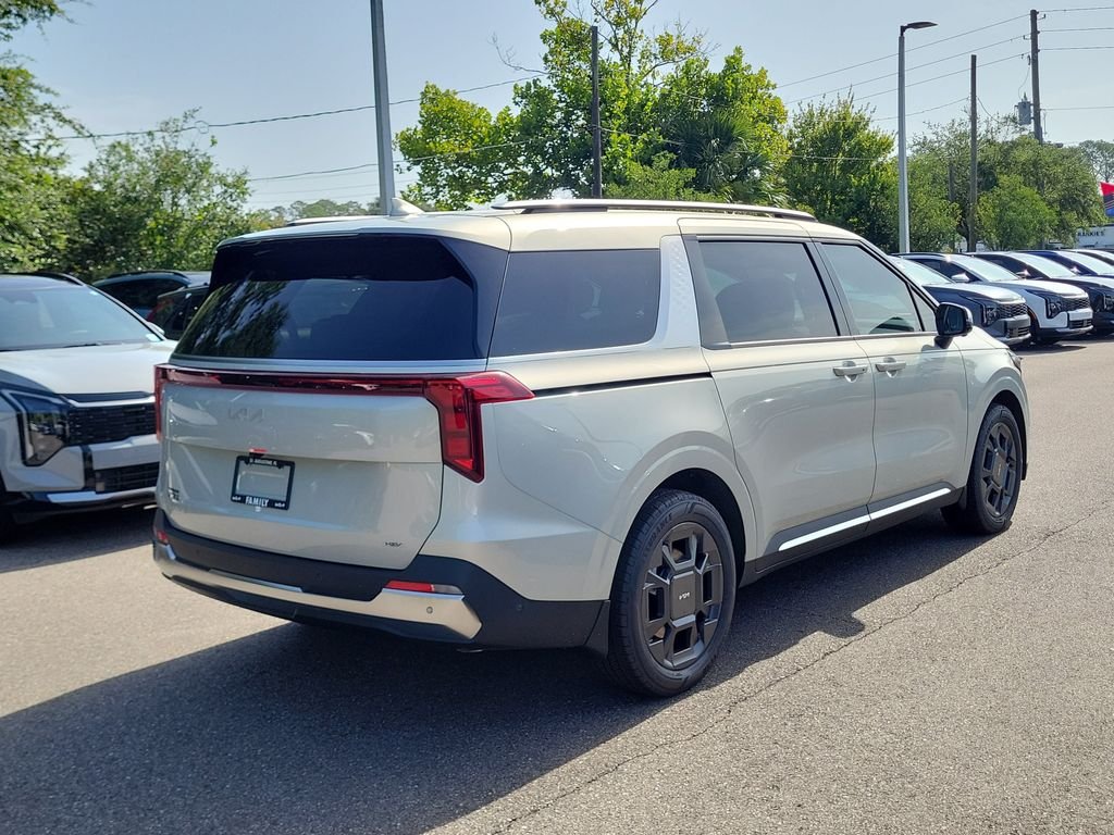 New 2026 Silver Kia SX image 6