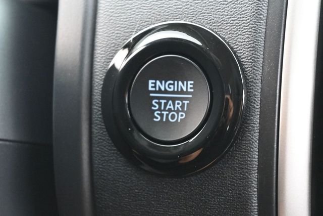 New 2027 Star White Metallic Tri-Coat Ford MAX Active image 74