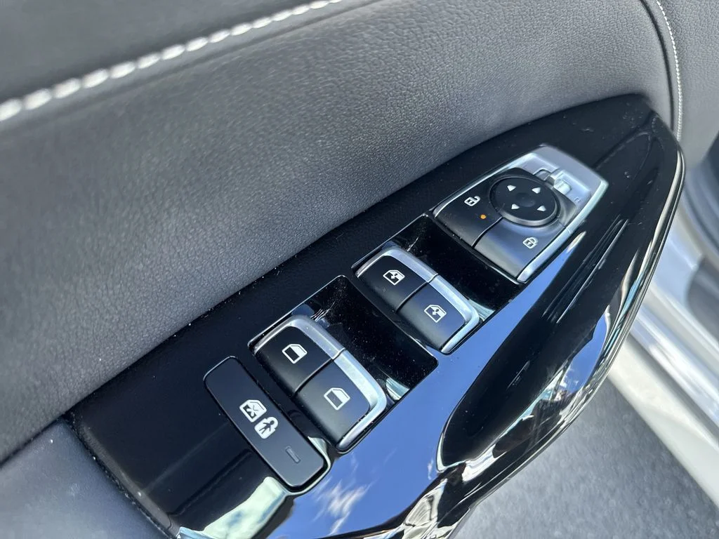 Used 2025 Gray Kia GT-Line image 19
