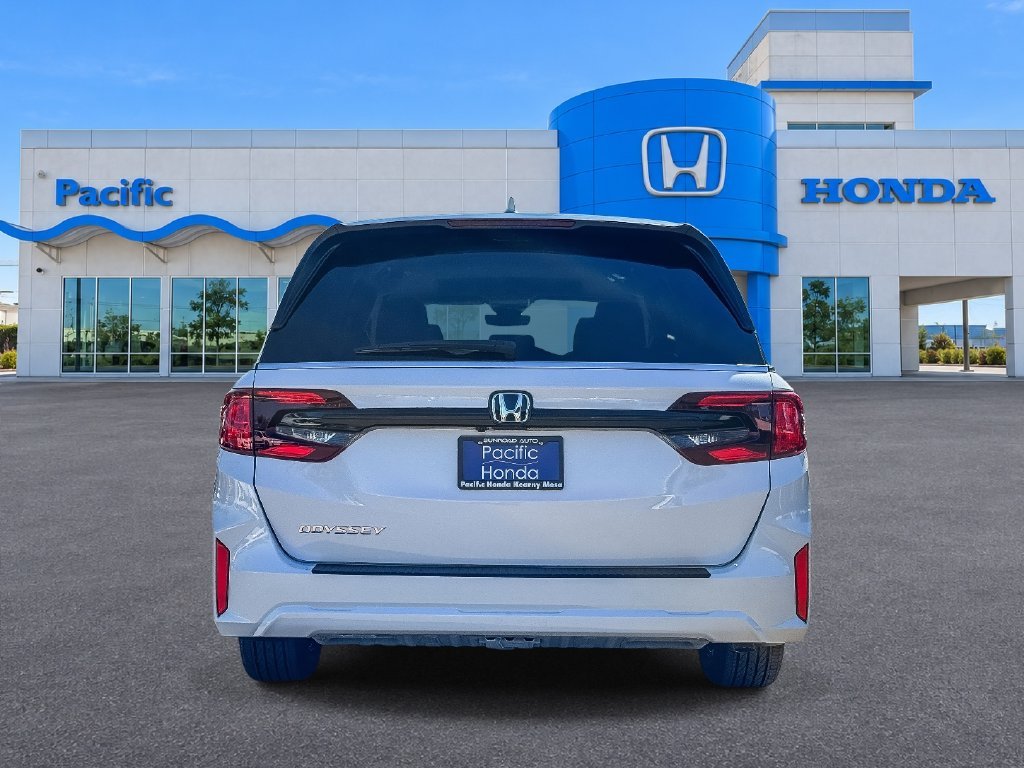 New 2026 Platinum White Pearl Honda EX-L image 8