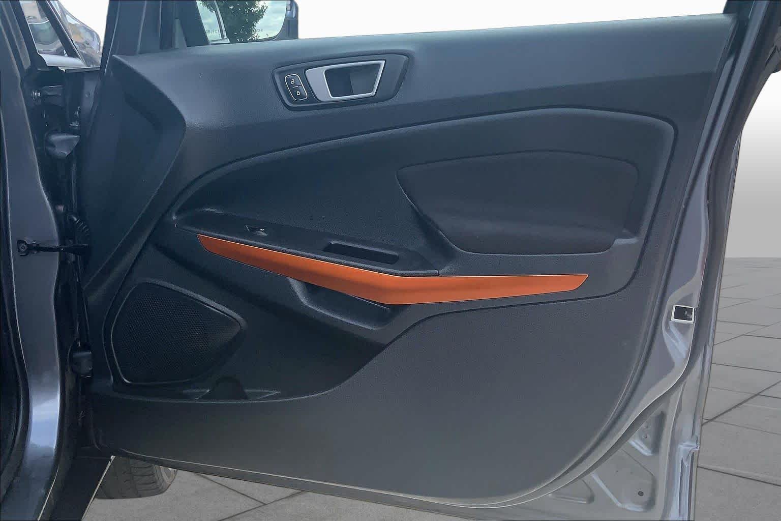 Used 2021 Smoke Ford SE image 23