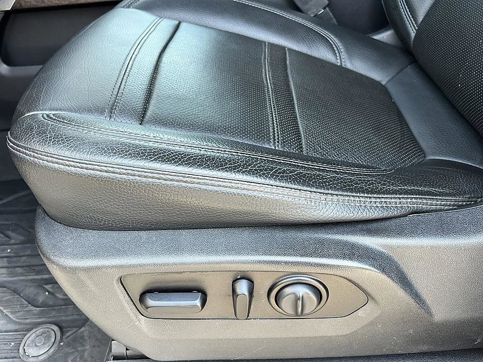 Used 2020 Satin Steel Metallic GMC Denali image 21