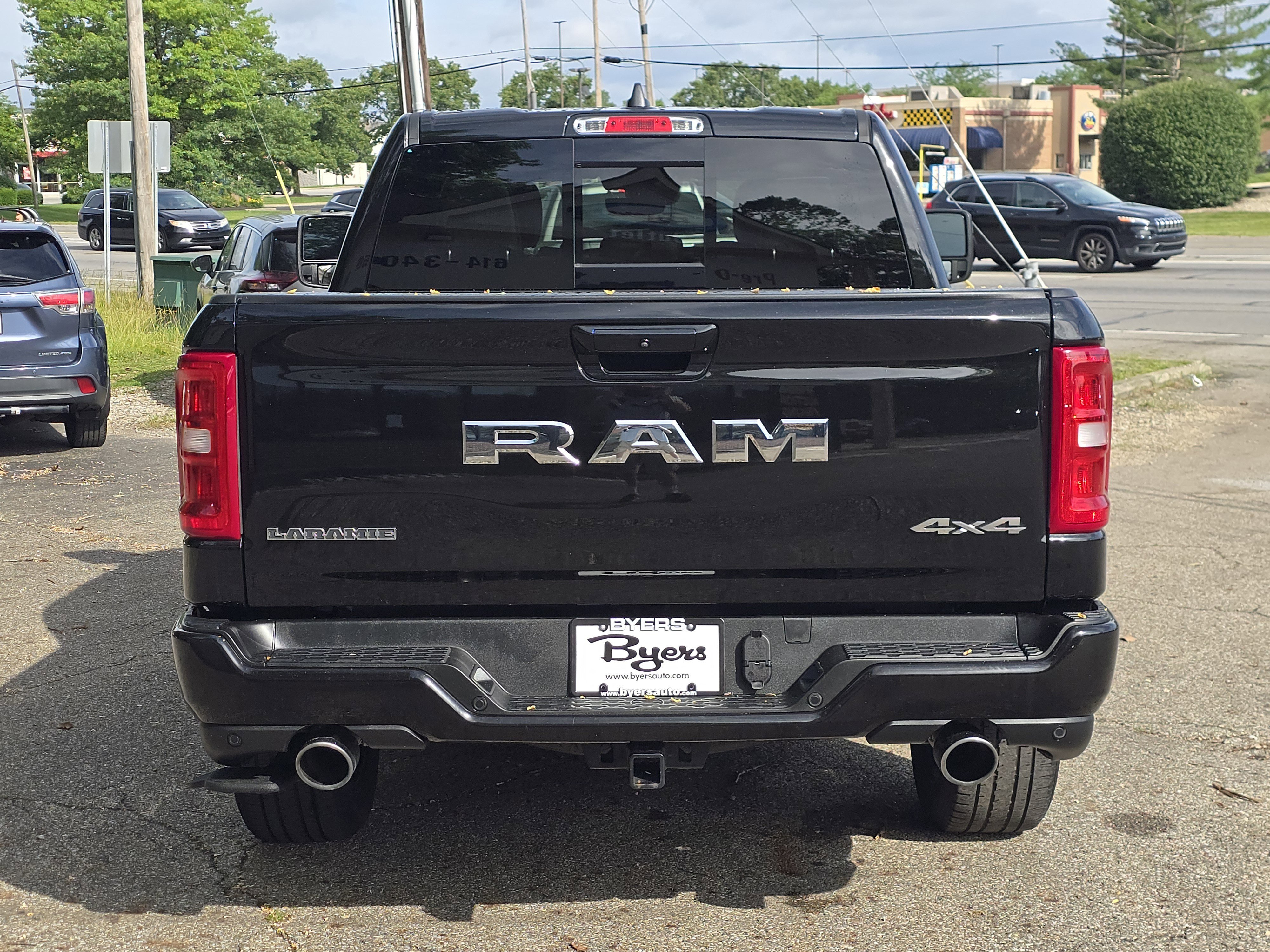 Used 2026 Diamond Black Crystal Pearlcoat Ram Laramie image 6