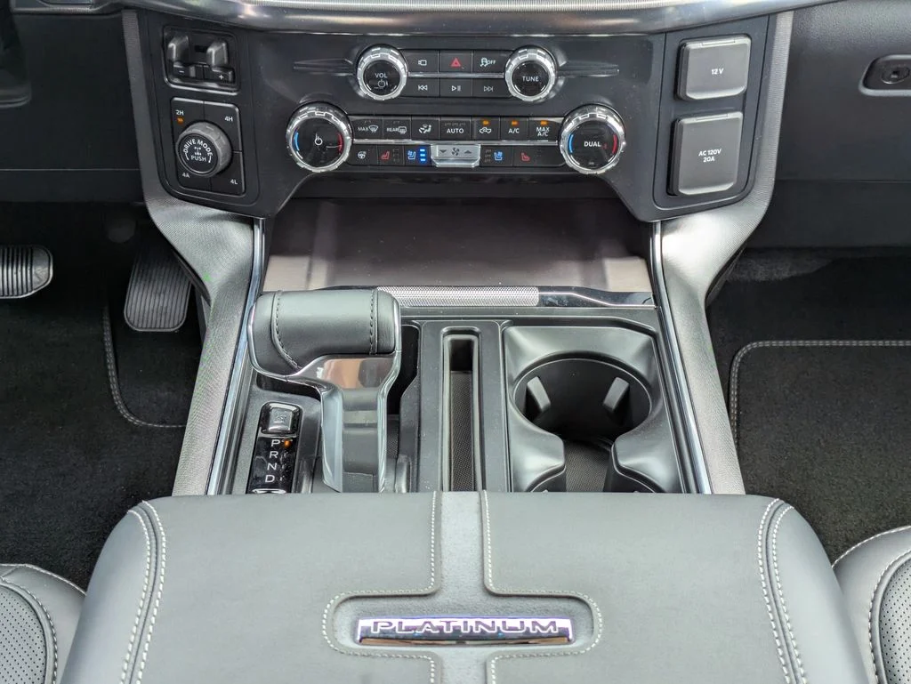 New 2026 Agate Black Metallic Ford Platinum image 19
