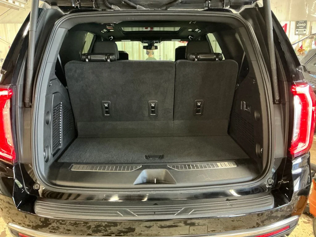 Used 2021 Black GMC Denali image 22