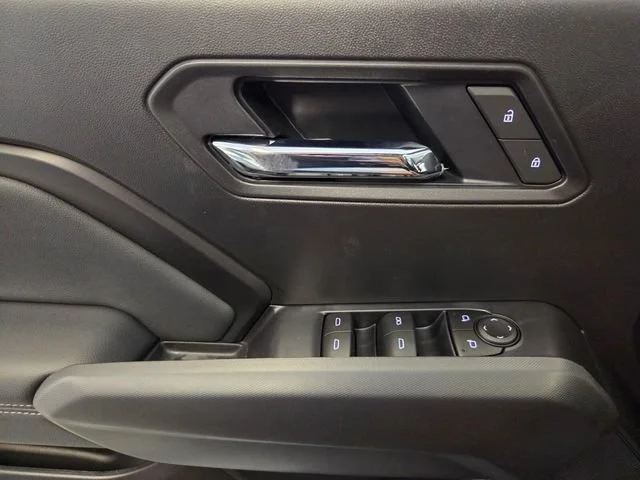 New 2026 Onyx Black GMC Elevation image 25