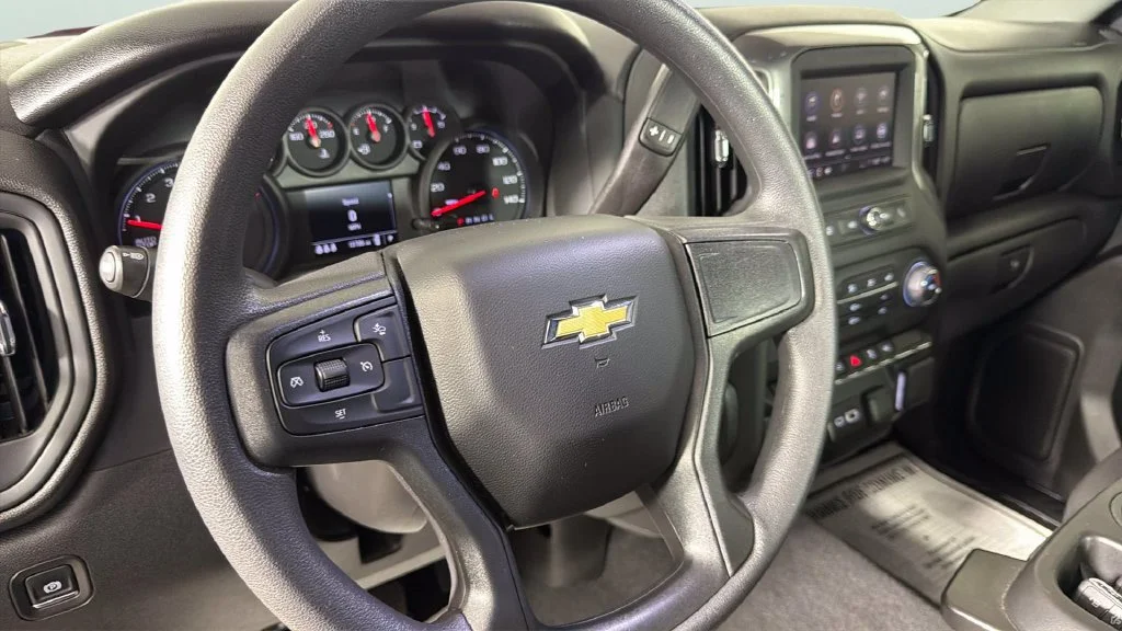 Used 2025 Red Hot Chevrolet Custom image 22