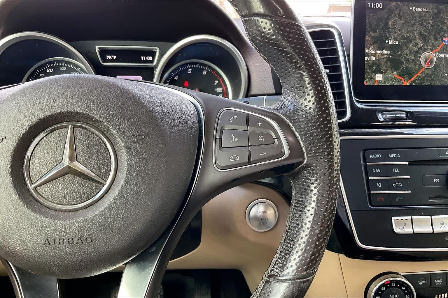 Used 2017 Brilliant Blue Metallic Mercedes-Benz GLE 350 image 24