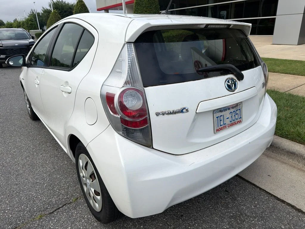Used 2012 Blue Toyota Two image 11