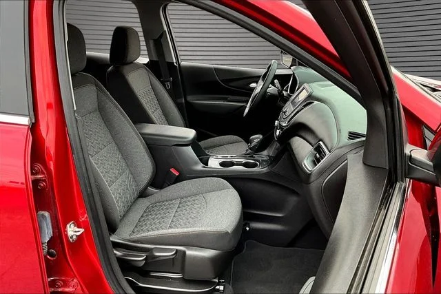 Used 2024 Red Chevrolet LT image 27