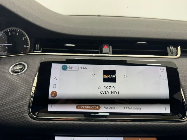 Used 2023 Fuji White Land Rover Dynamic image 30