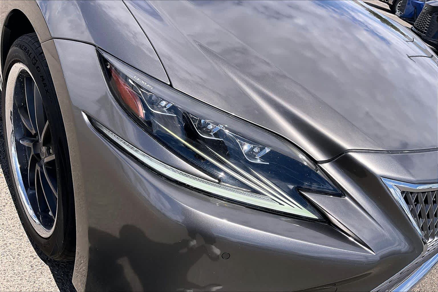 Used 2019 Manganese Luster Lexus  image 27