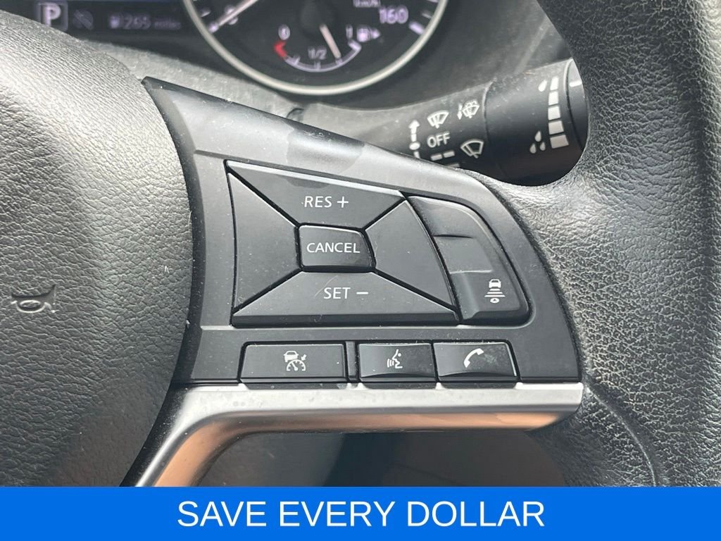 Used 2024  Nissan SV image 19