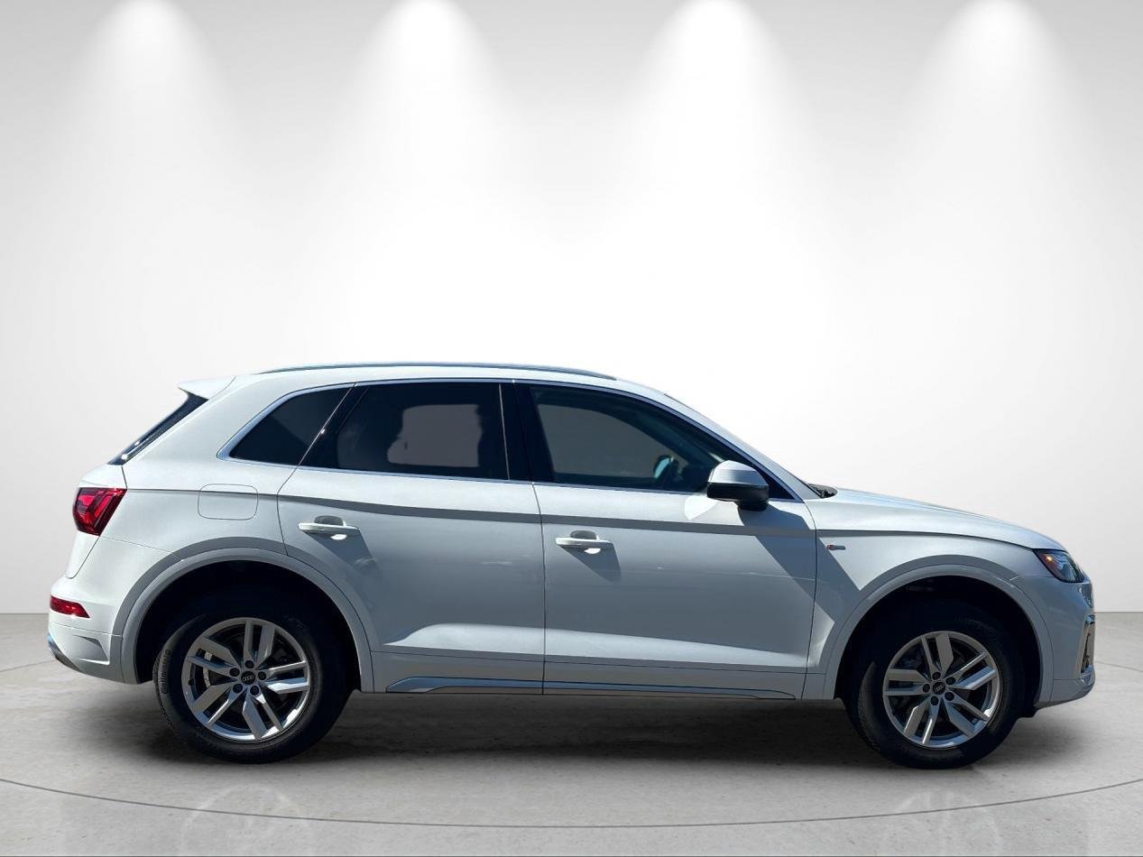 Used 2023 Glacier White Metallic Audi S line Premium image 6