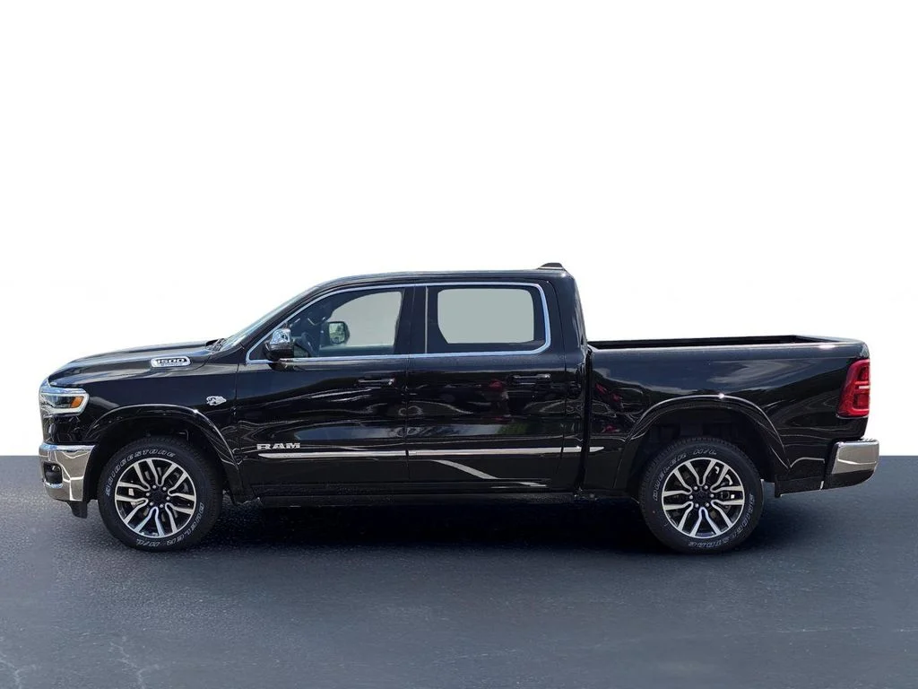 New 2026 Diamond Black Crystal Pearl-Coat Exterior Paint RAM Limited image 15