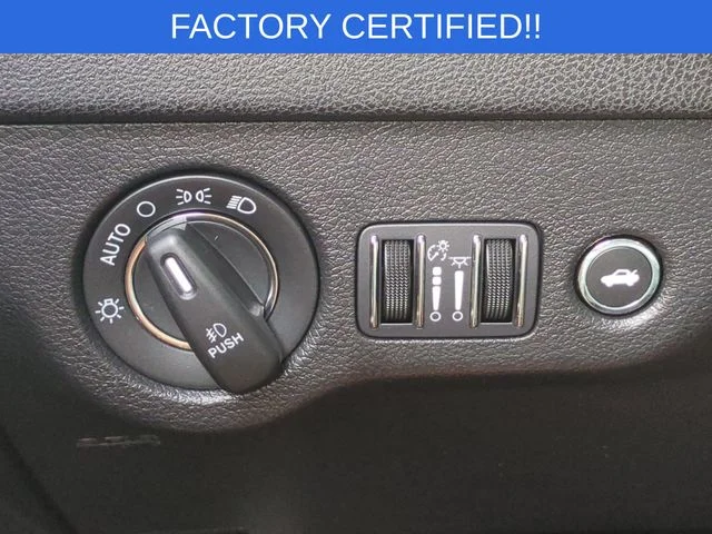 Used 2023 Red Chrysler S image 19