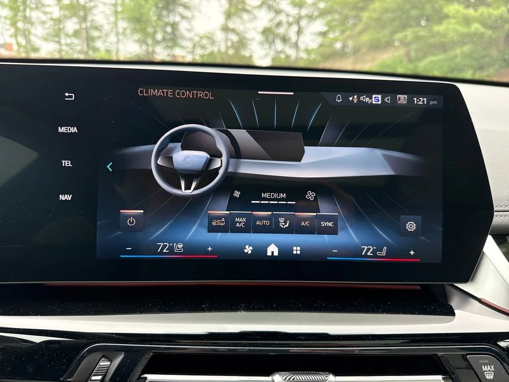 New 2026 Green BMW xDrive28i image 17