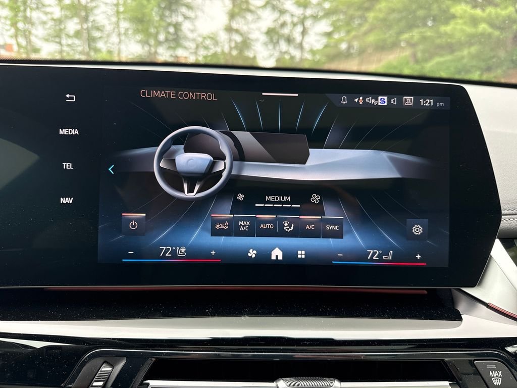New 2026 Green BMW xDrive28i image 17