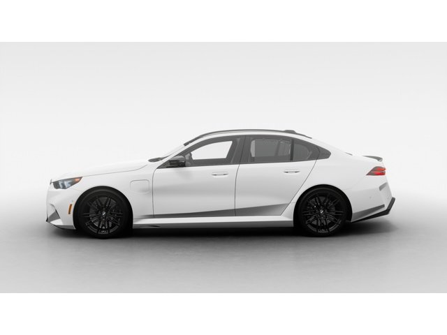 2027 BMW M5 photo 4