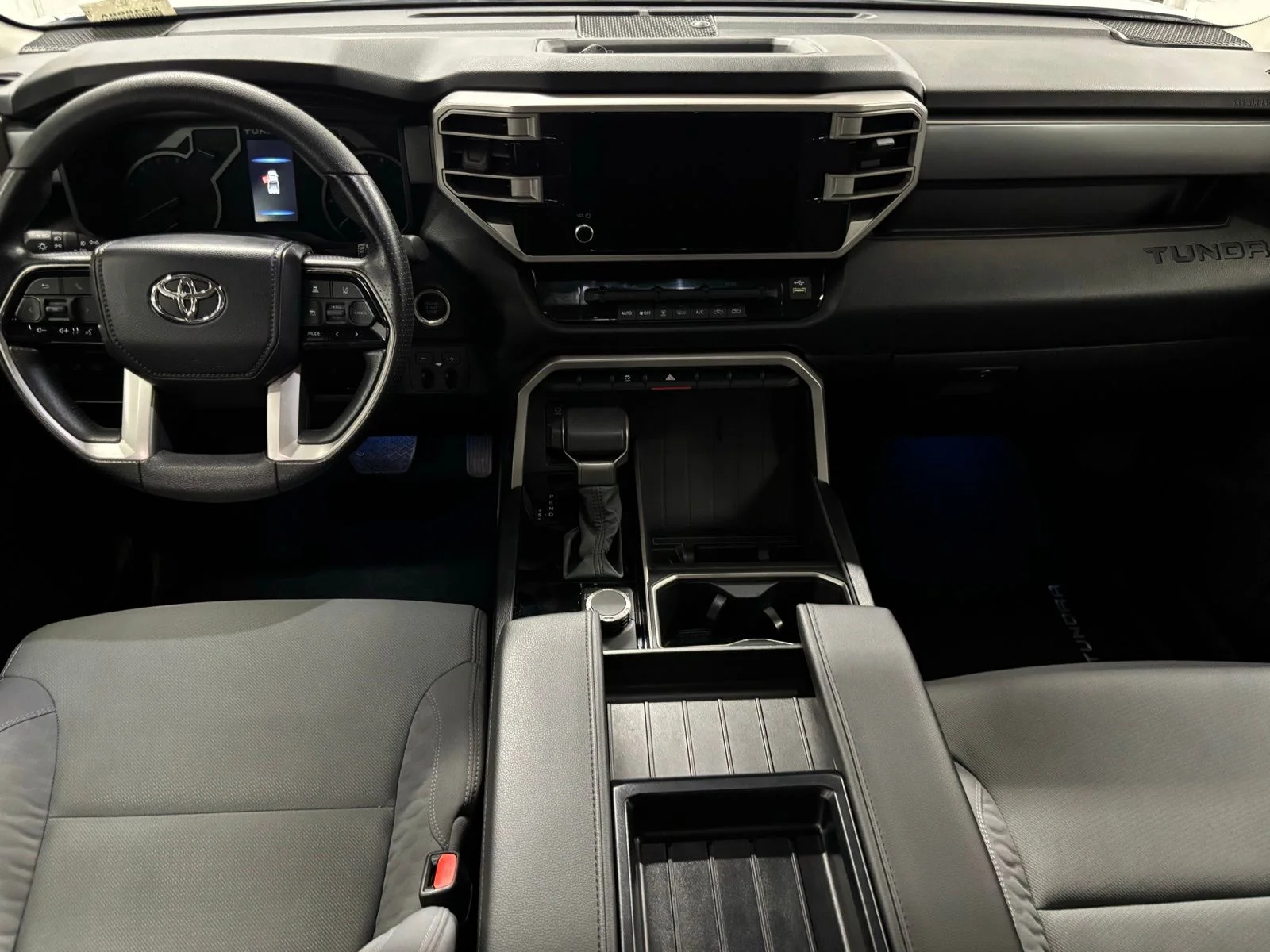 Used 2024 White Toyota SR5 image 10