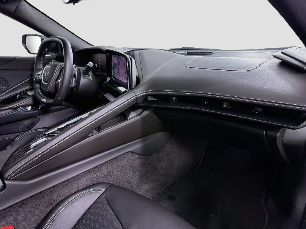 Used 2026 Black Chevrolet Z06 image 26