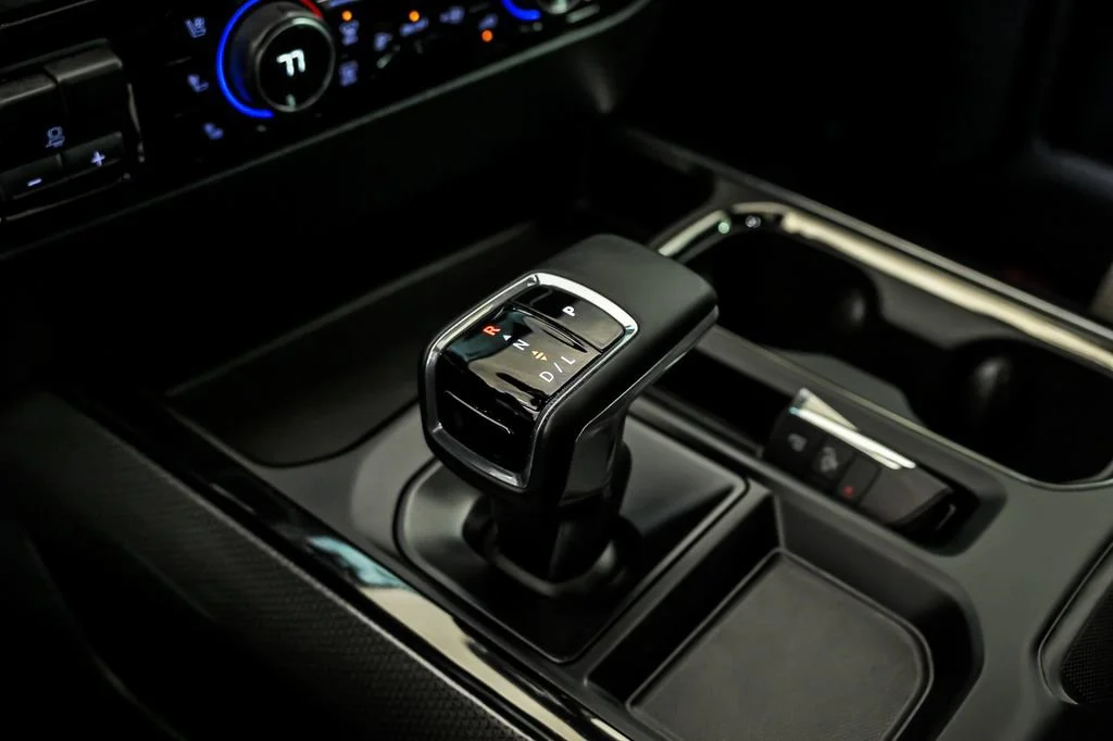 Used 2025 Black Chevrolet ZR2 image 27