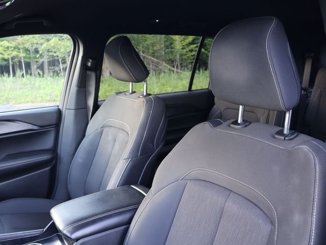 Used 2024 Black Jeep Laredo image 12