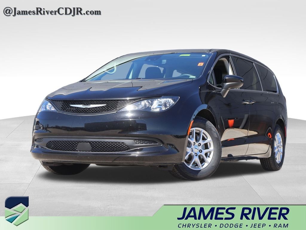 2024 Chrysler Voyager