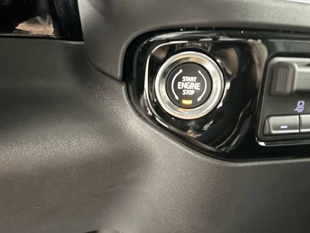 2026 Chevrolet Silverado 1500 LT - Photo 14