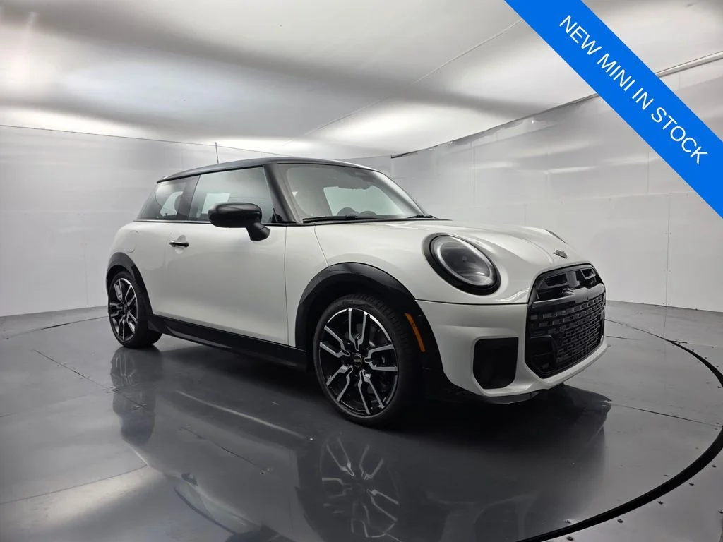 2026 MINI Hardtop Cooper S's photo