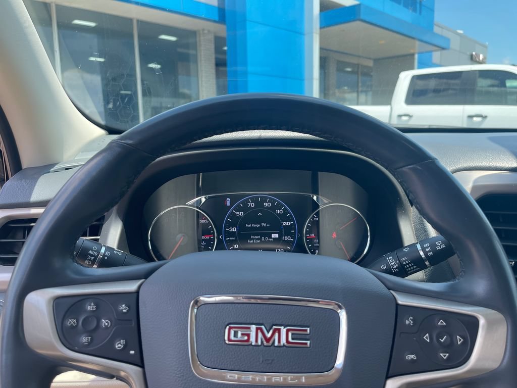 2023 GMC Acadia Denali - Photo 14