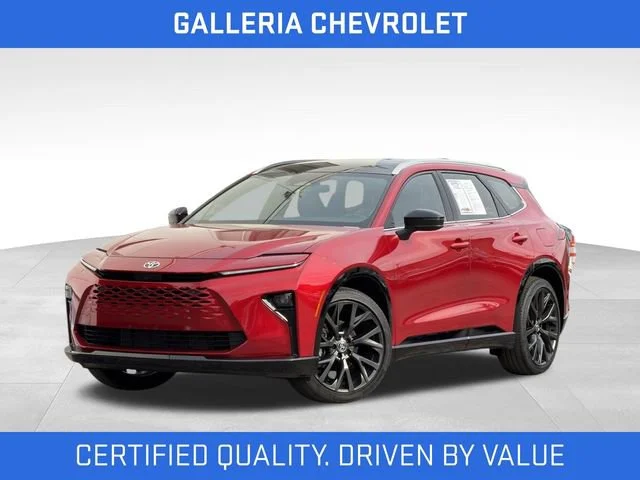 2025 Toyota Crown Signia Limited | CarEdge | CarEdge