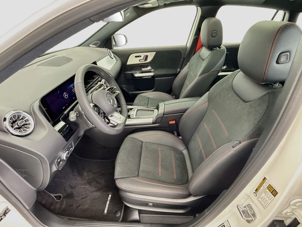 New 2026 Polar White Mercedes-Benz GLA 35 AMG® image 18