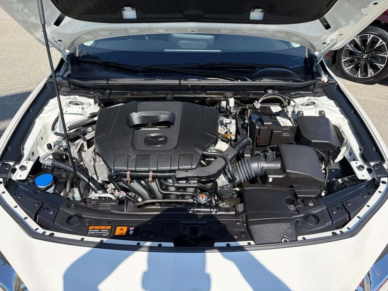 Used 2025  Mazda GS image 29