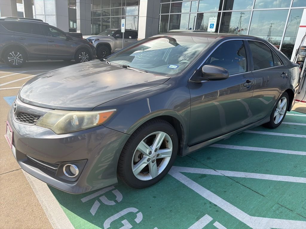 2013 Toyota Camry SE